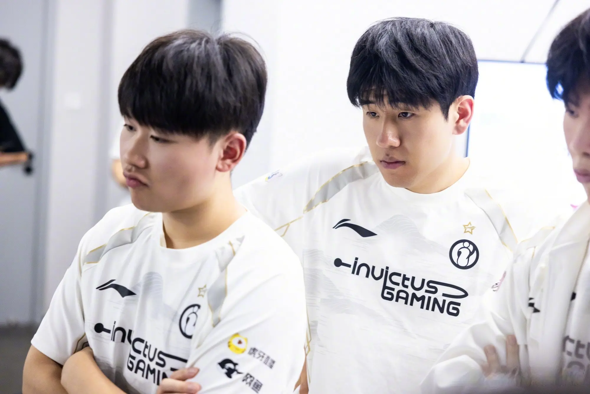 yid, 是然后IG